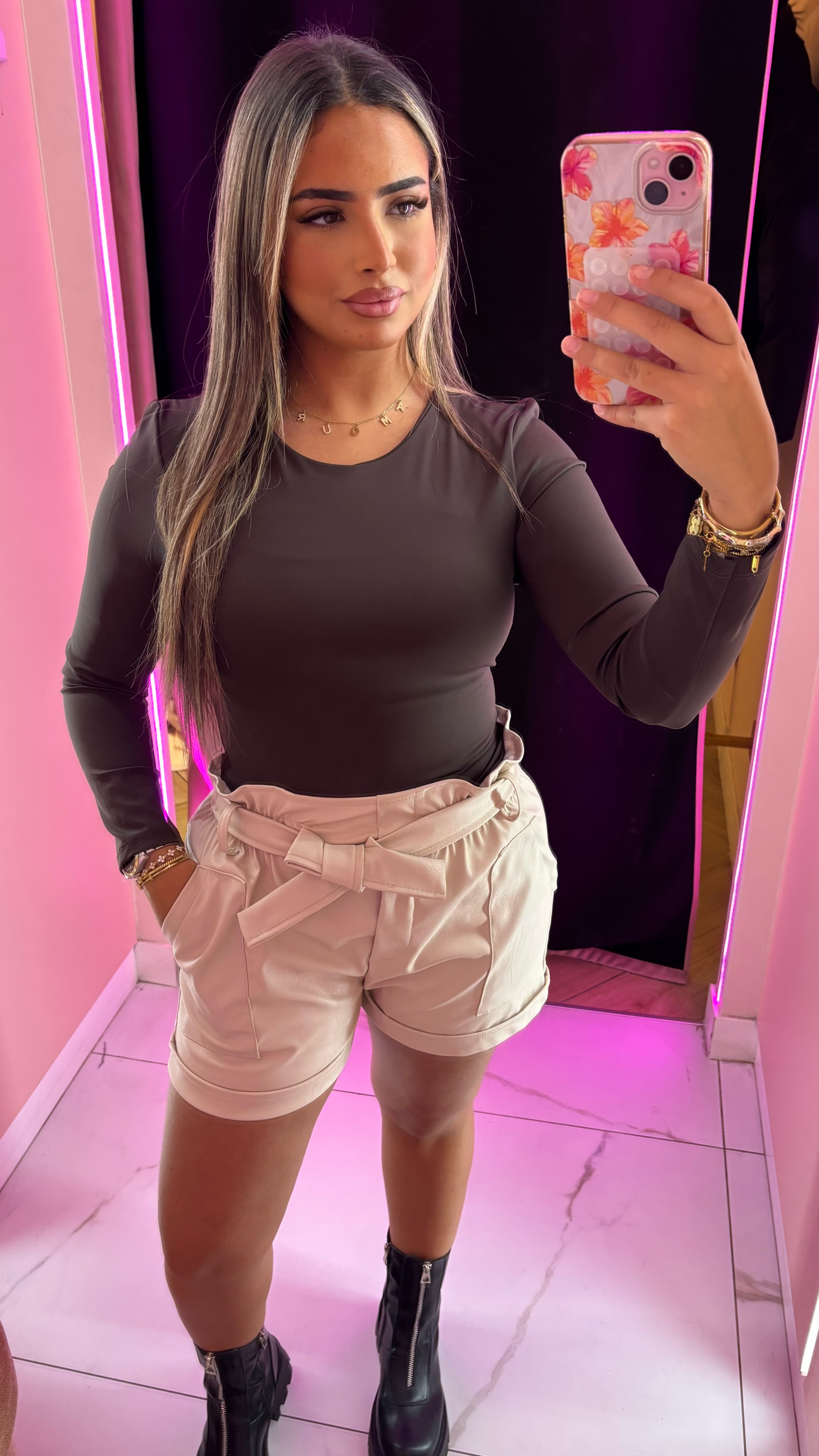 Short simili cuir