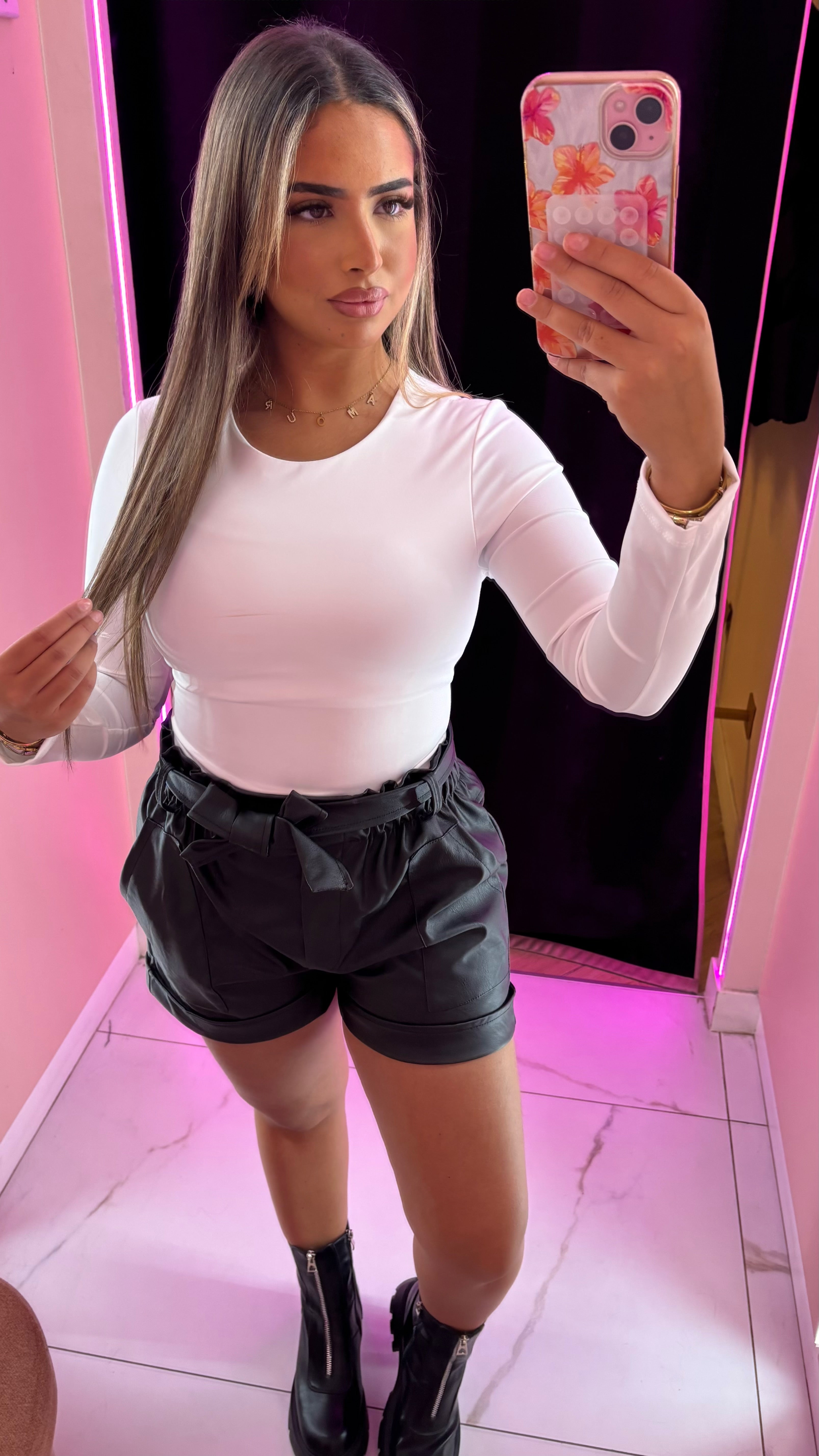 Short simili cuir