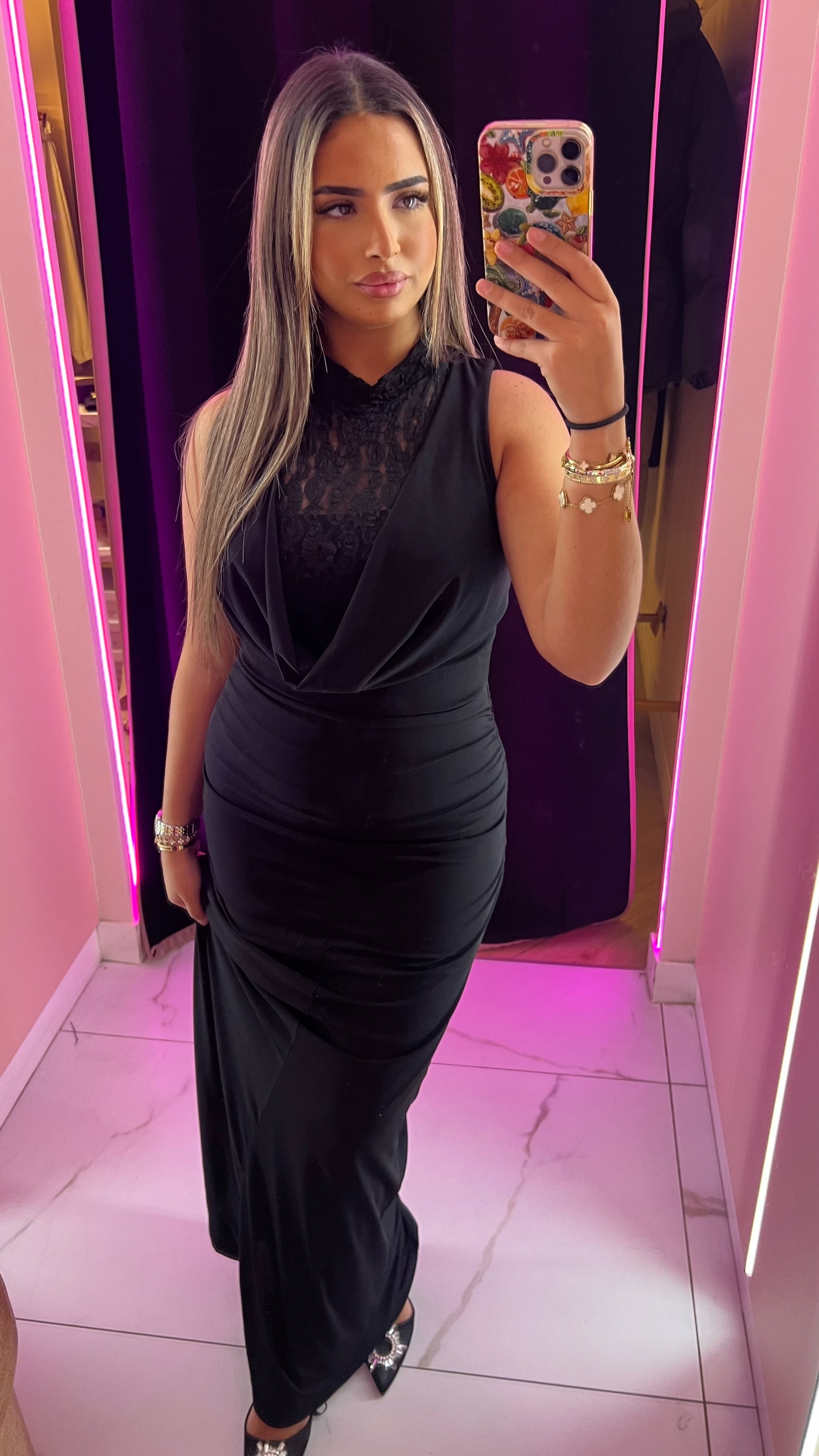 Robe dentelle wass