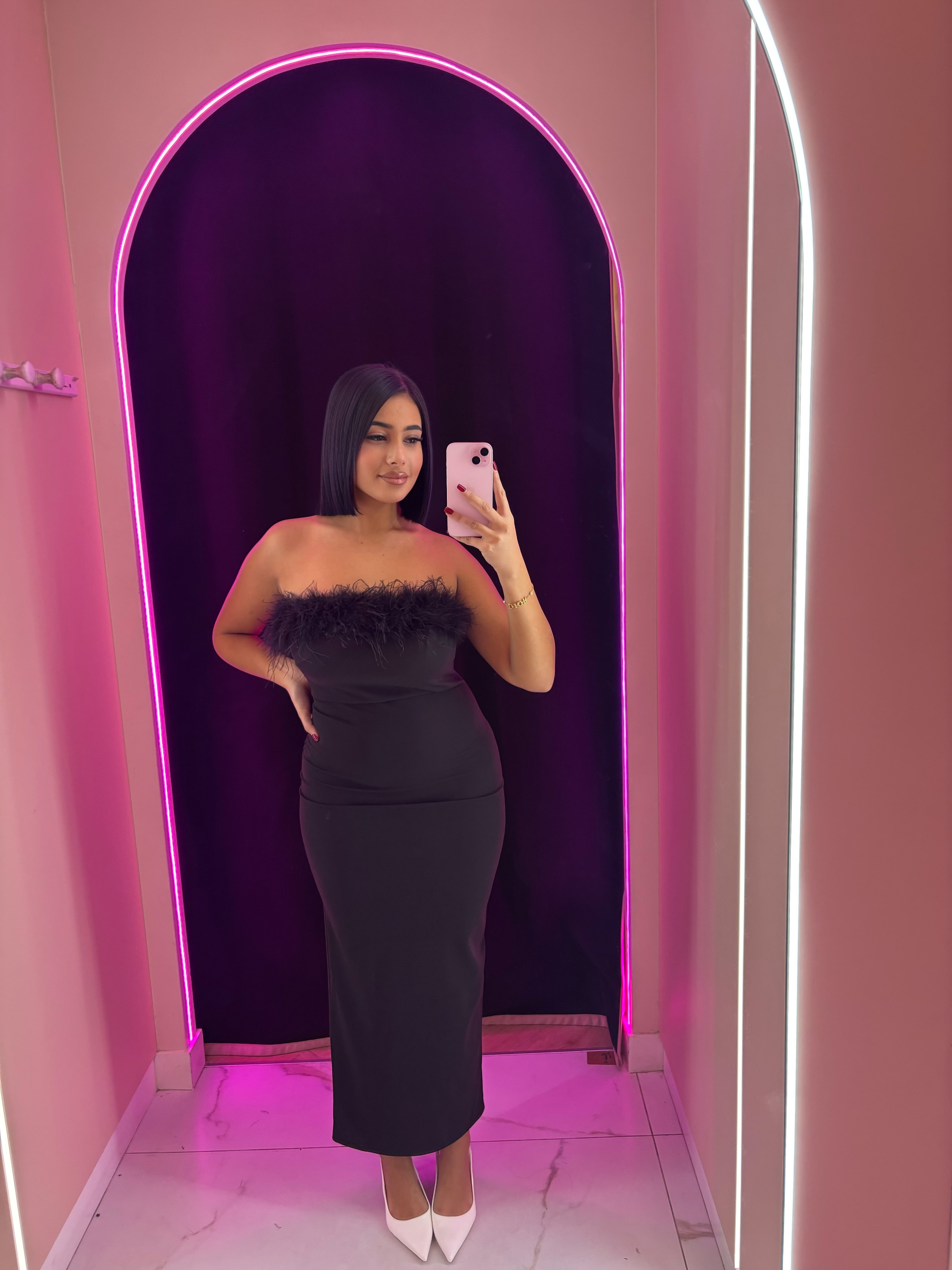 Robe bustier à plume