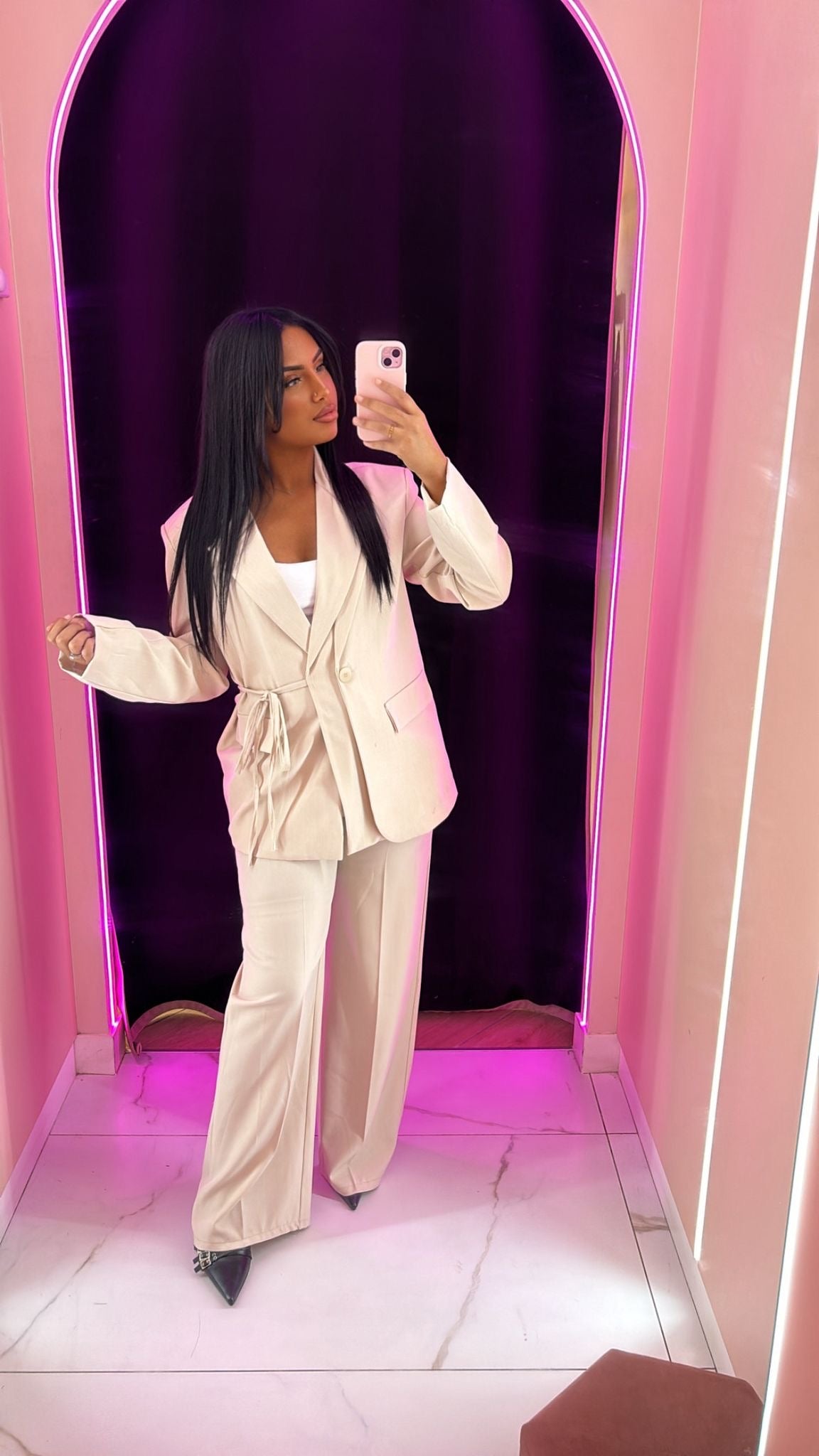 Ensemble tailleur noué