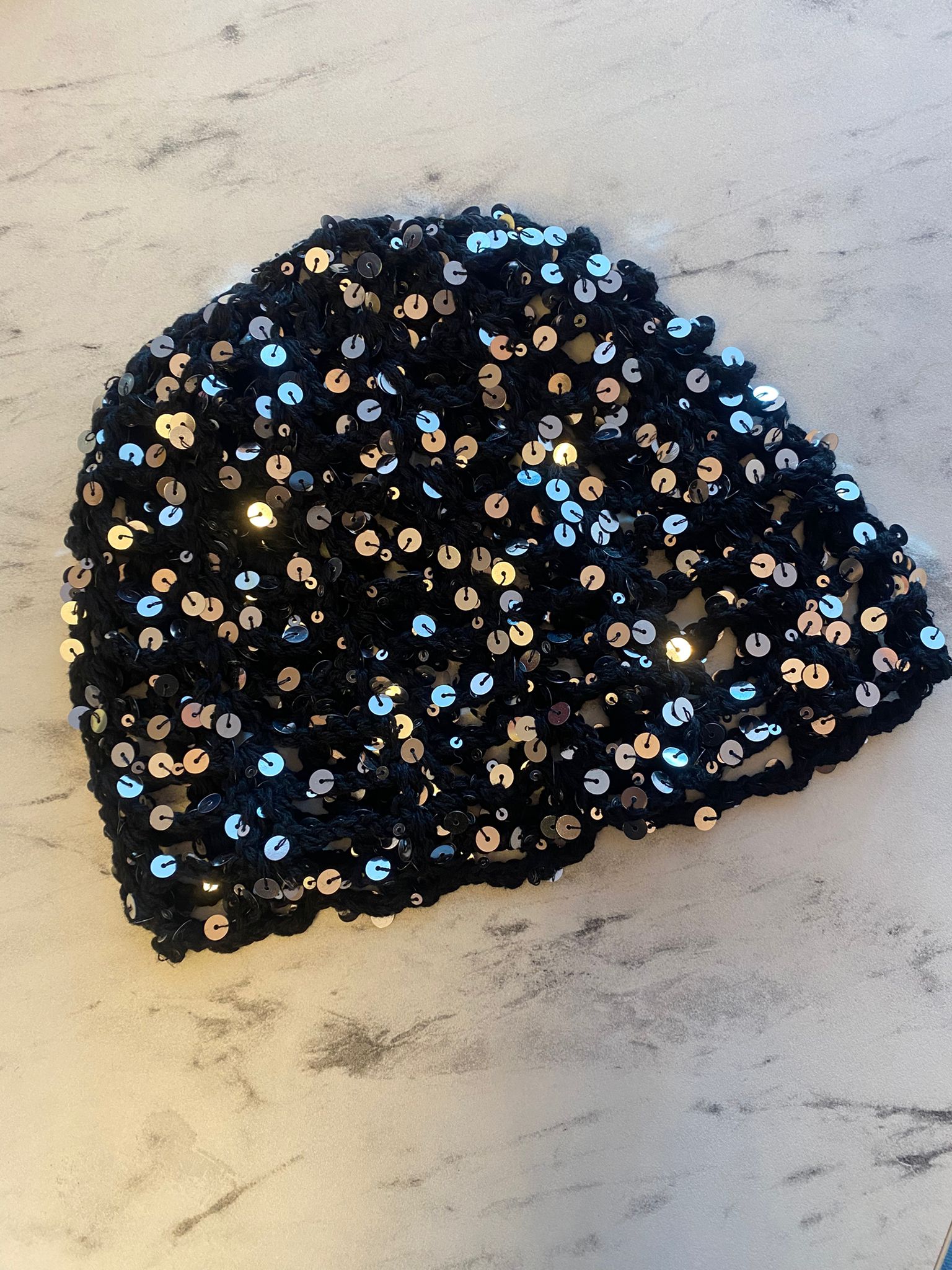 Bonnet à pailleté tendance ✨