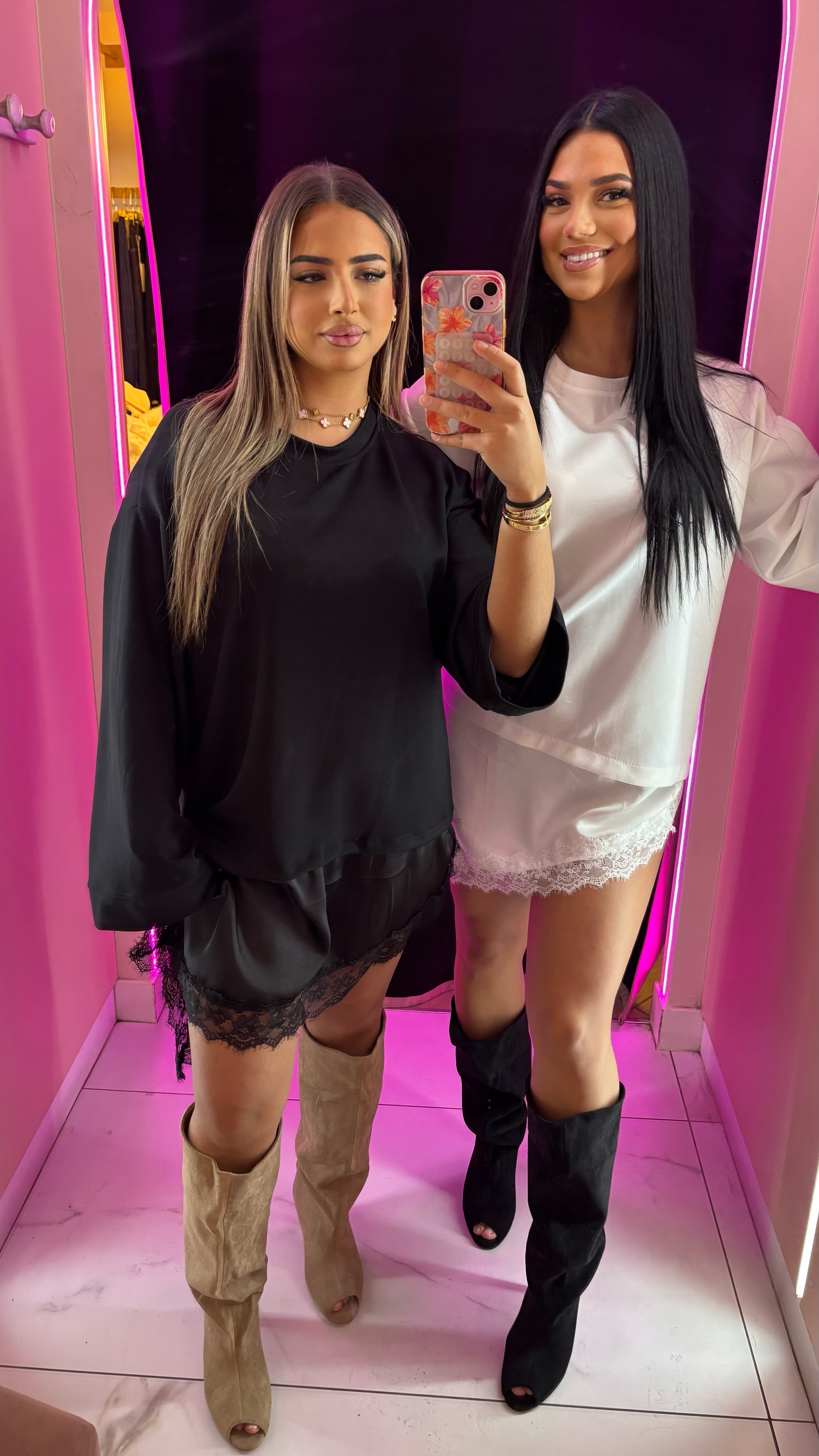 Pull dentelle long