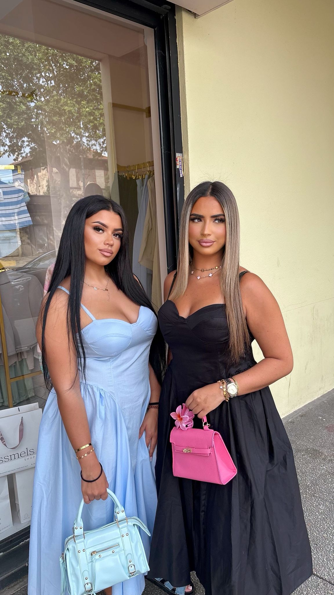 Robe Sarah