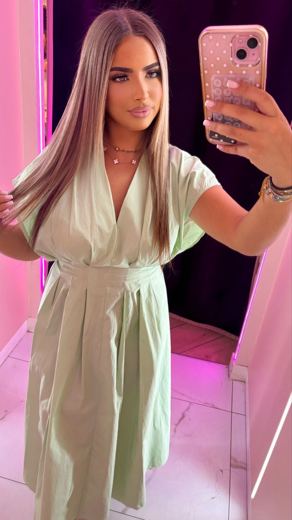 Robe avec ceinture à l’intérieur