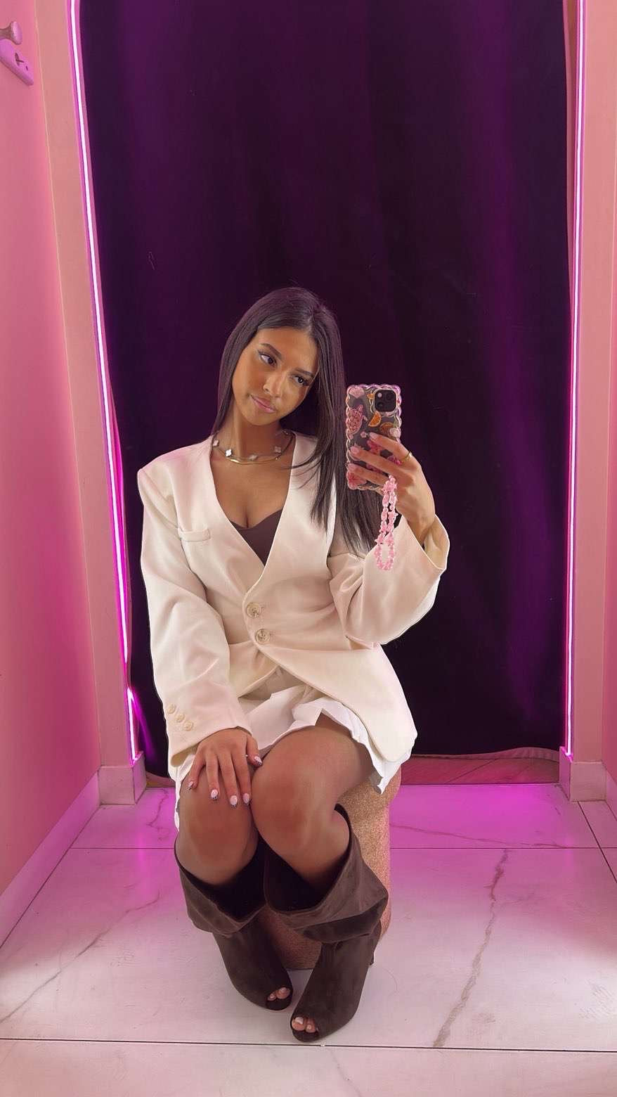 Blazer by ynessou ajustable qui ce ceintre