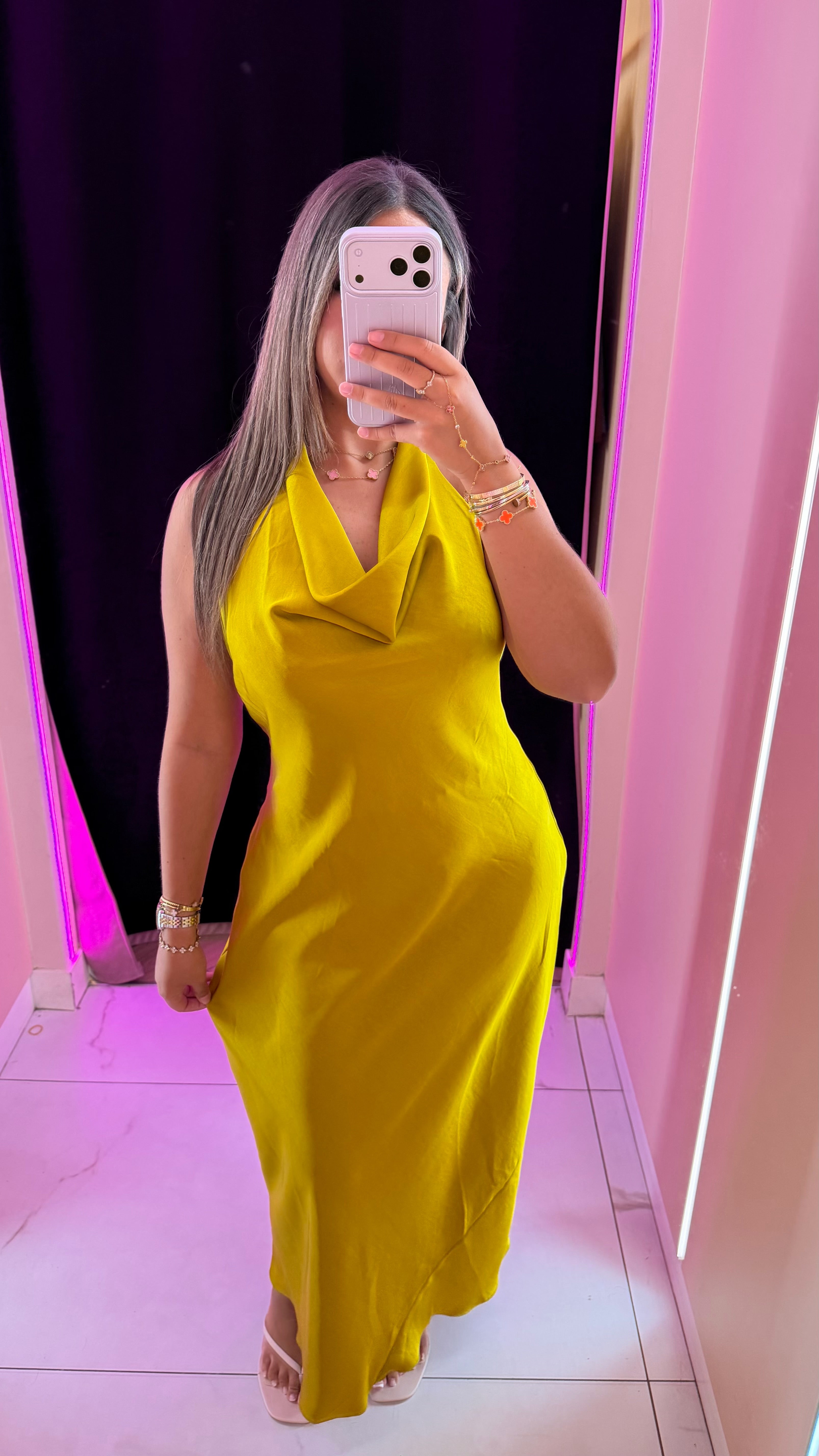 Magnifique robe satin