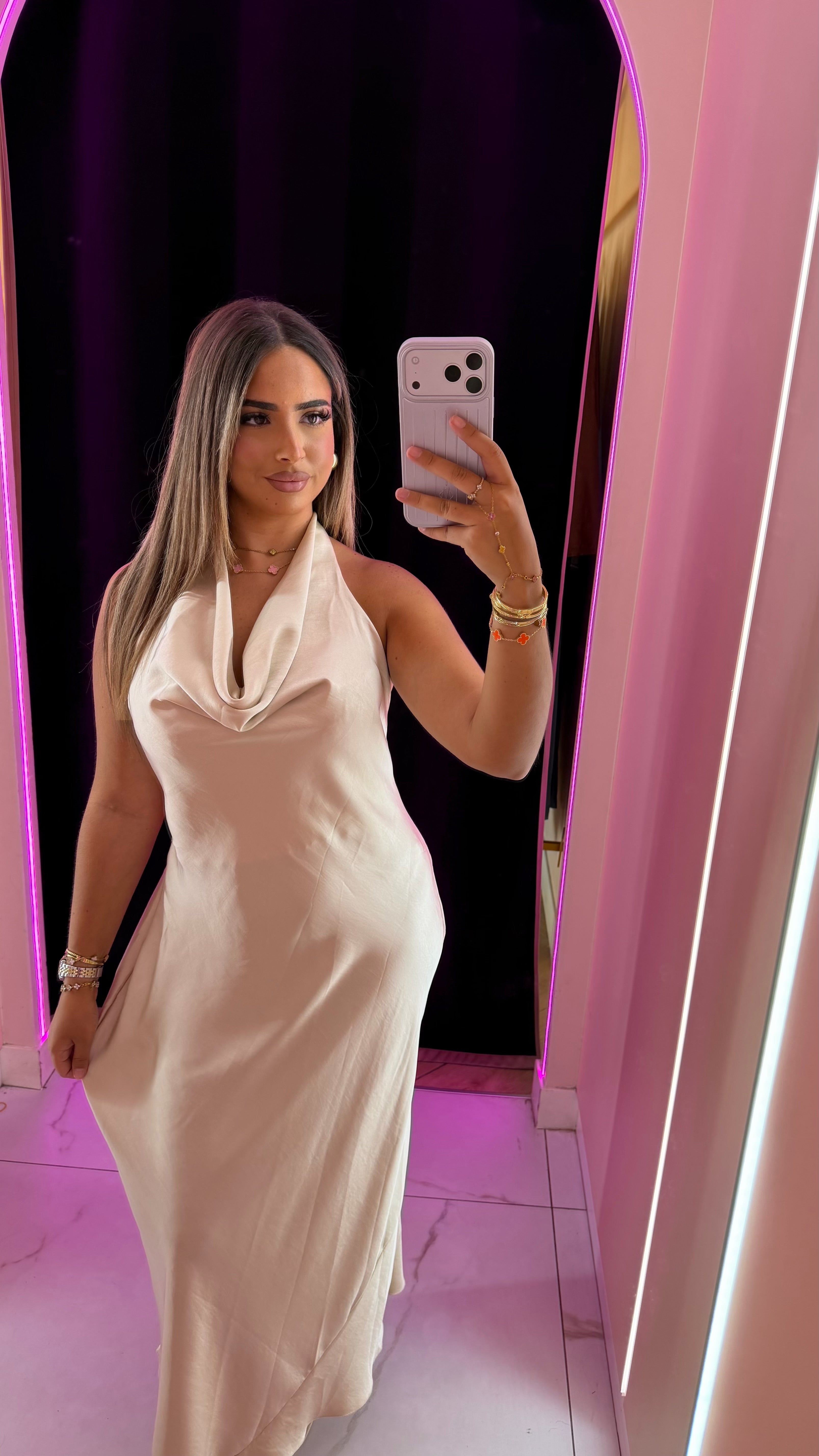 Magnifique robe satin