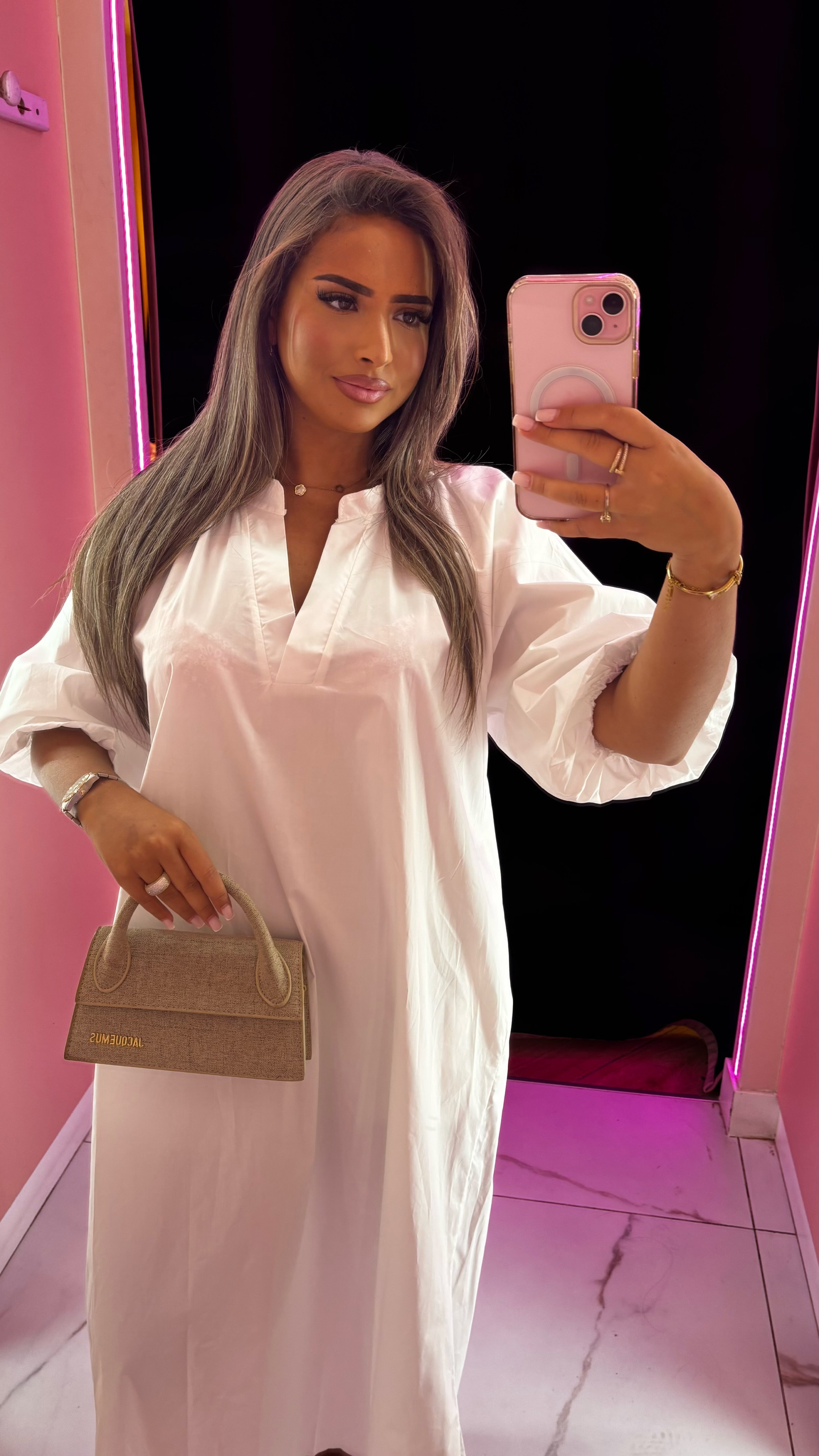 Robe manche papillon