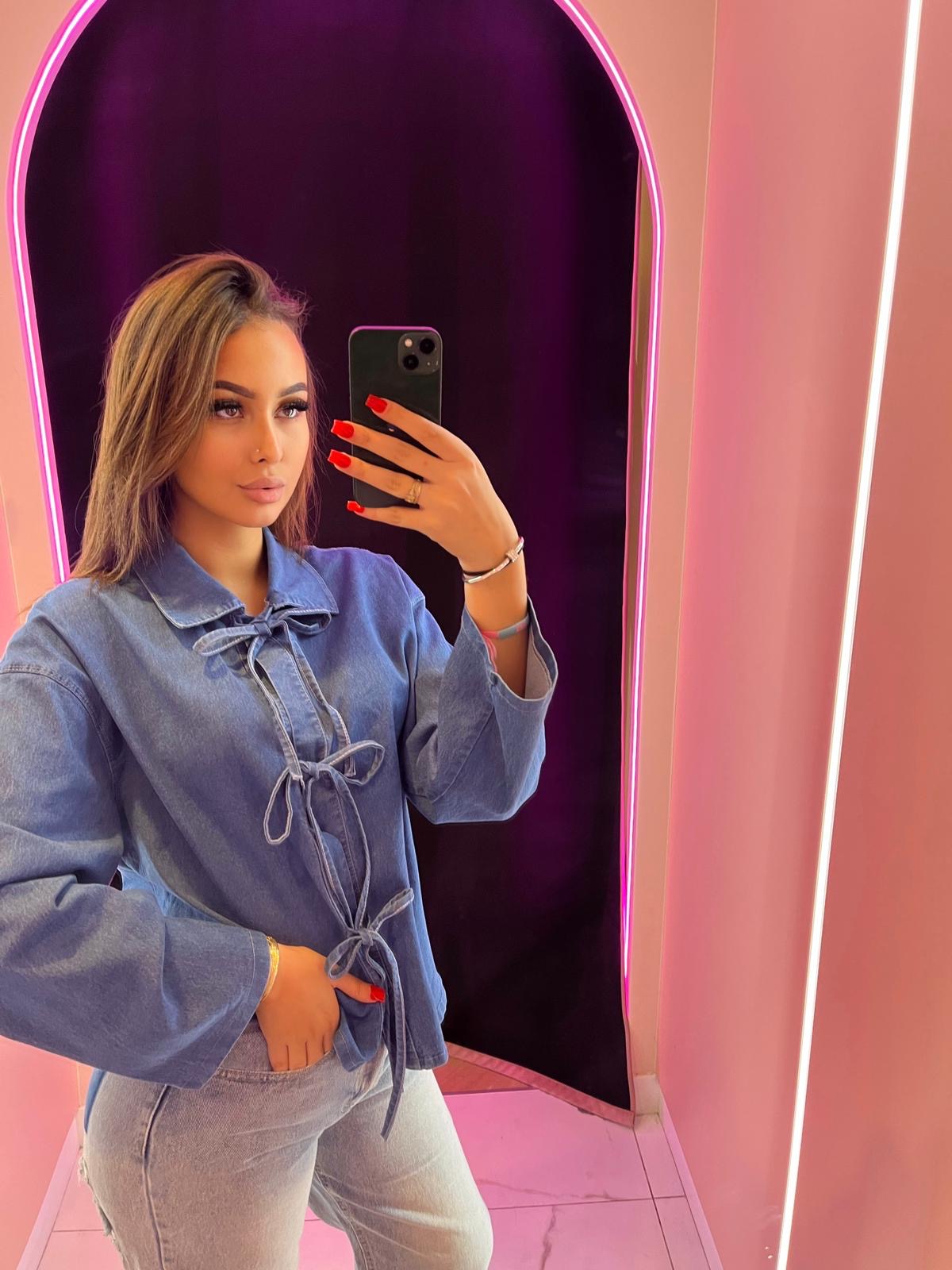 Chemise en jean à noeud