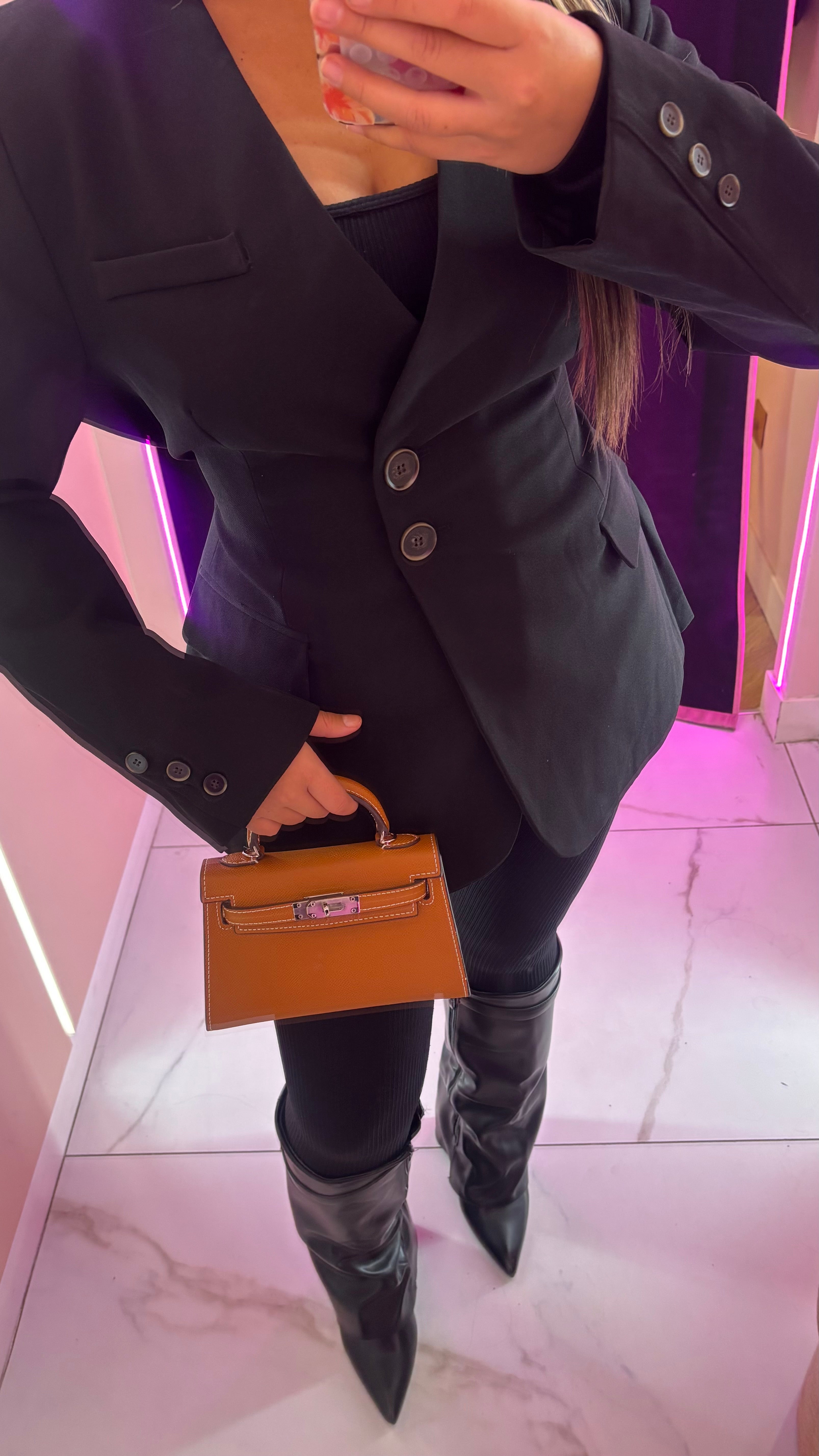 Blazer by ynessou ajustable qui ce ceintre