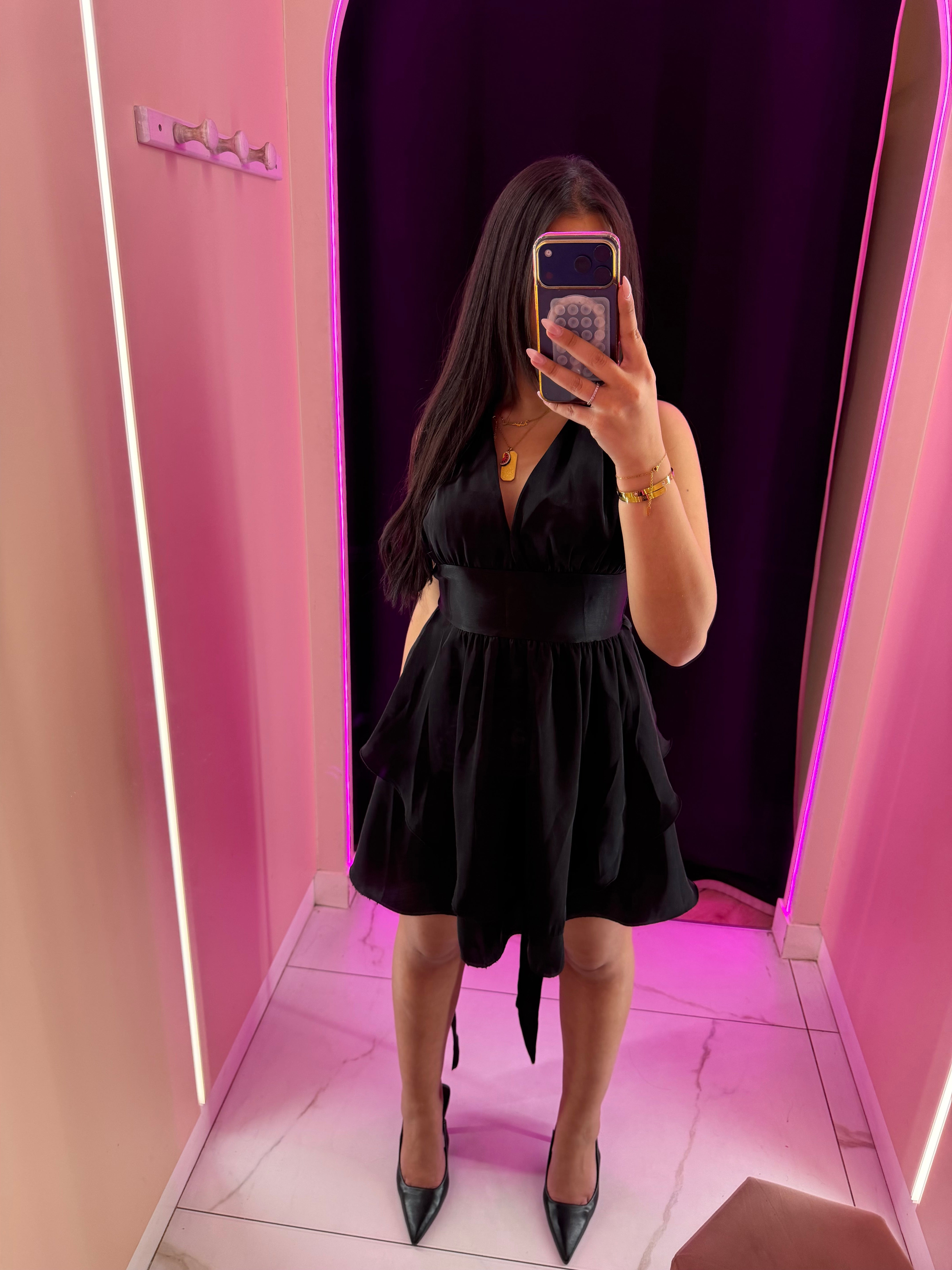 Robe Syrine