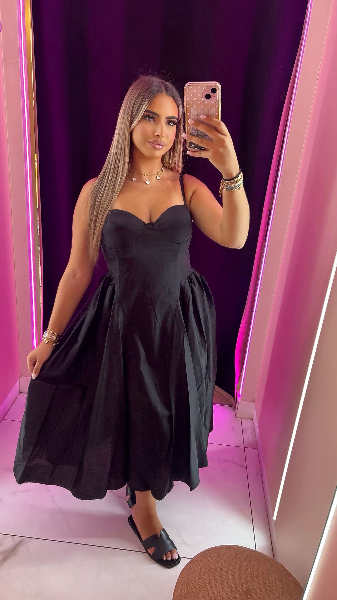 Robe Sarah