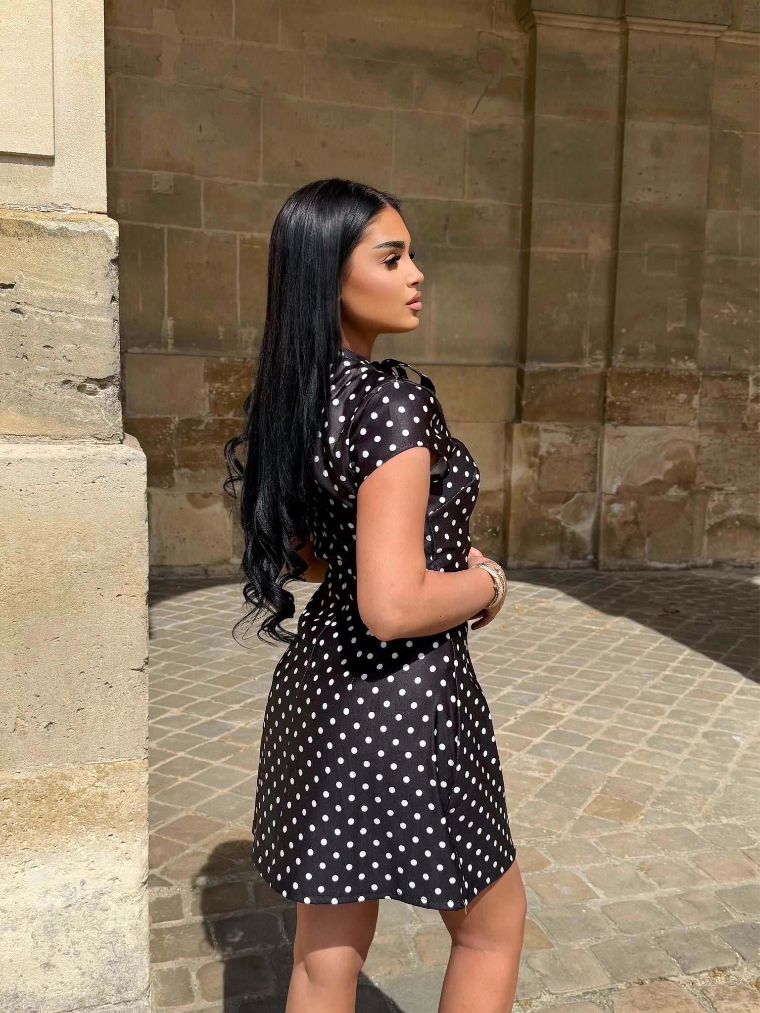 Robe petit point avec noeud