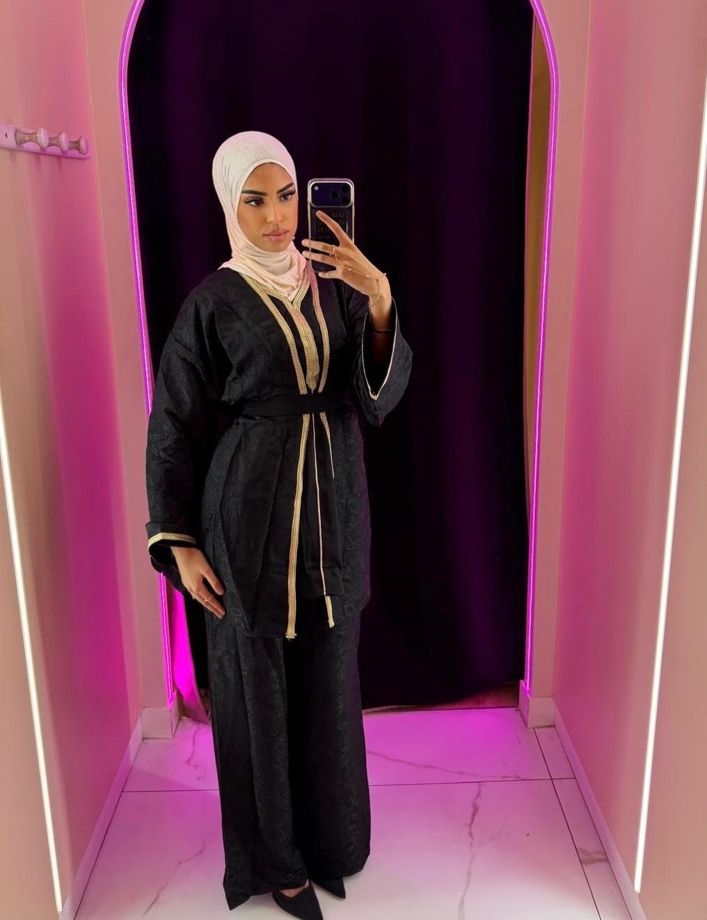 Caftan 3 pièces ( pantalon , haut +kimono + ceinture )