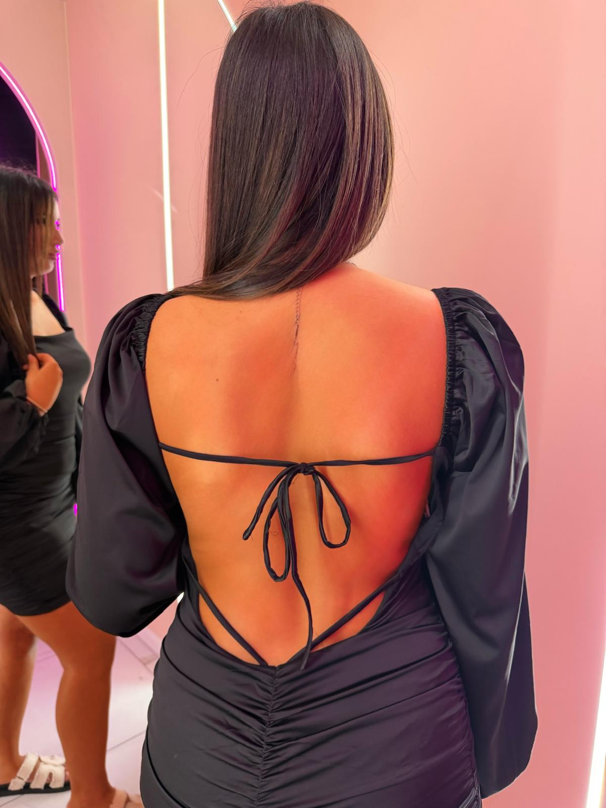 Robe Habiba