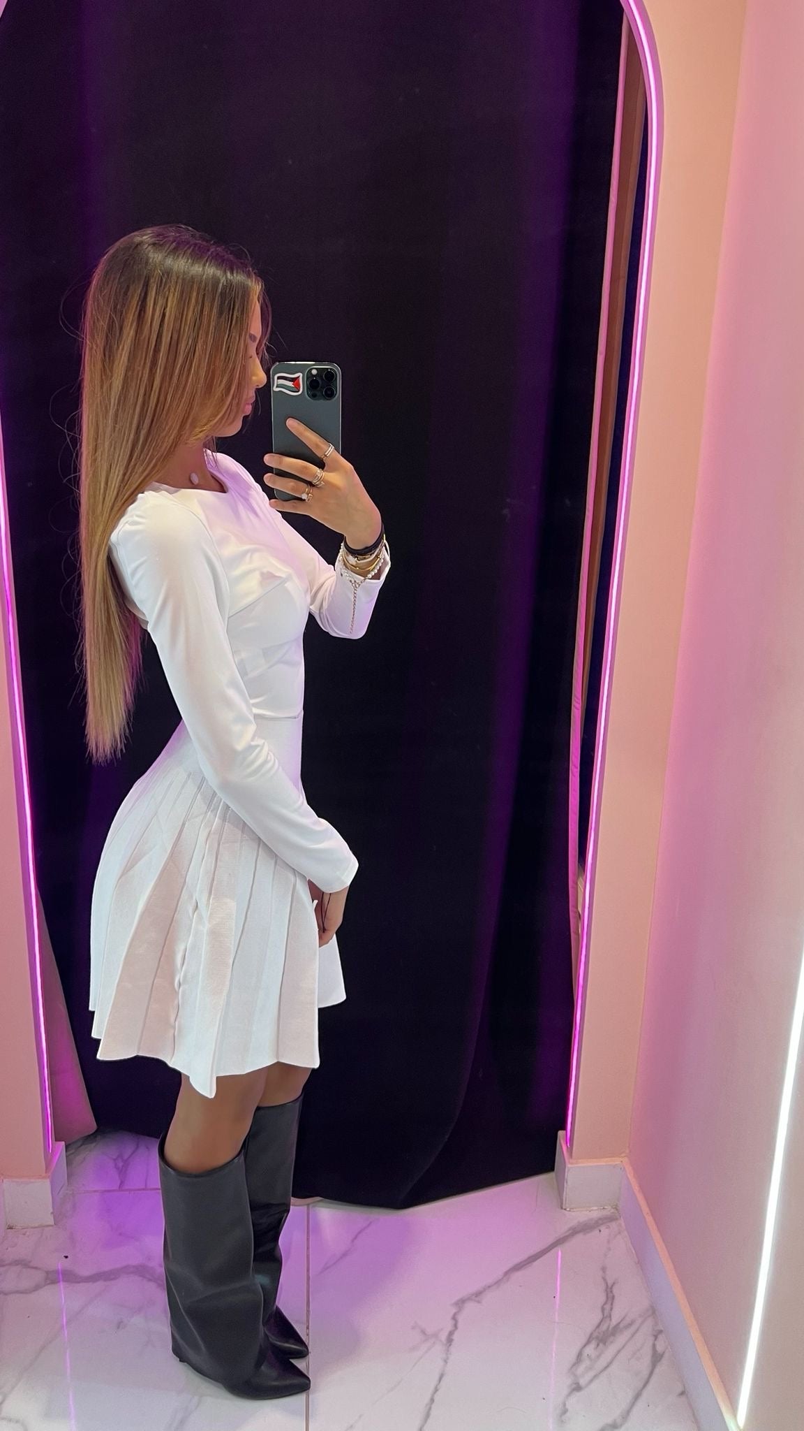 Jupe plissé dispo en noir et blanc