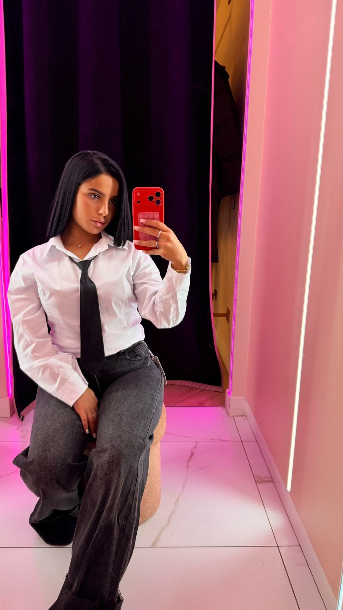 Jean noir grisée retroussé