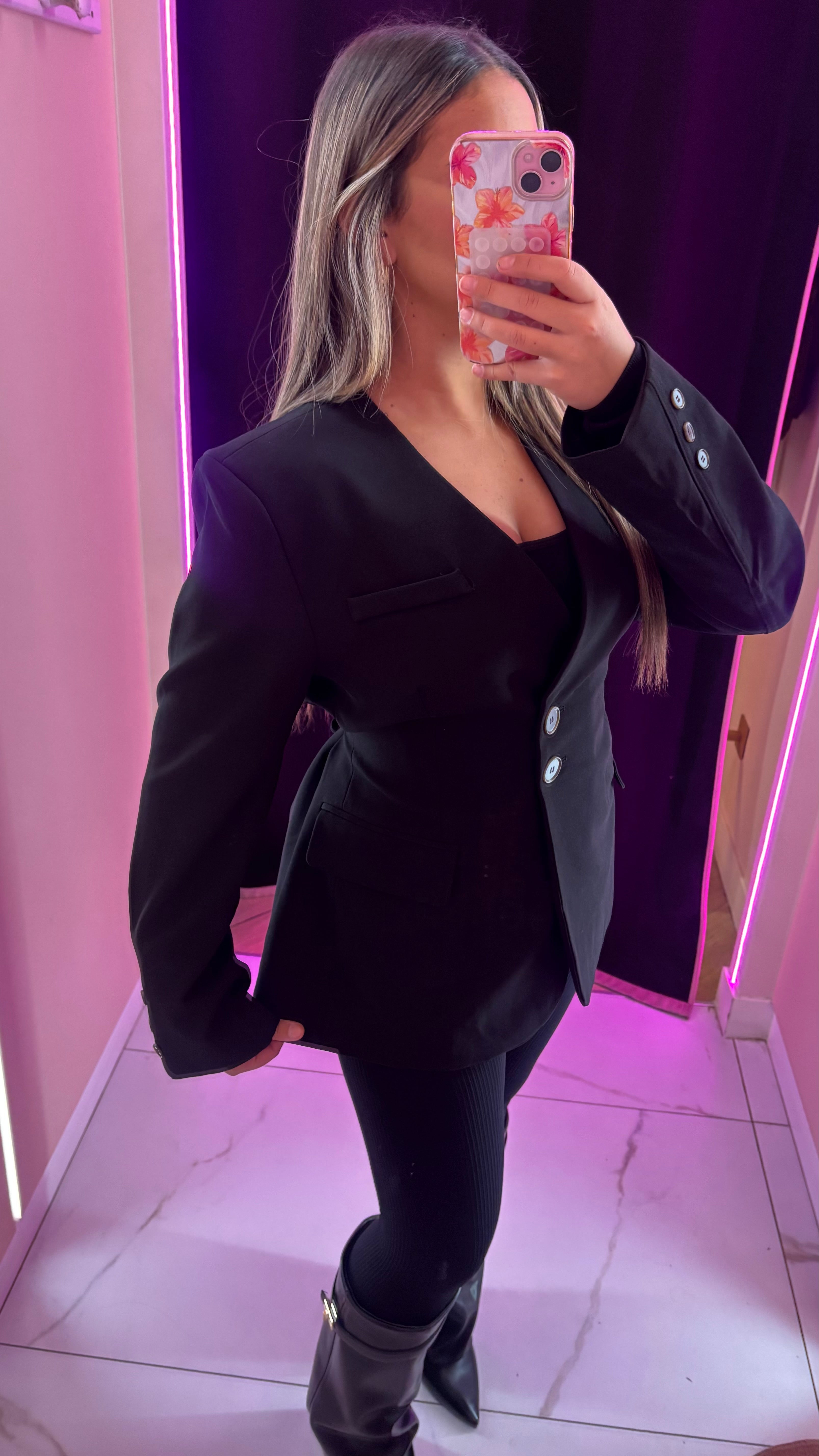 Blazer by ynessou ajustable qui ce ceintre