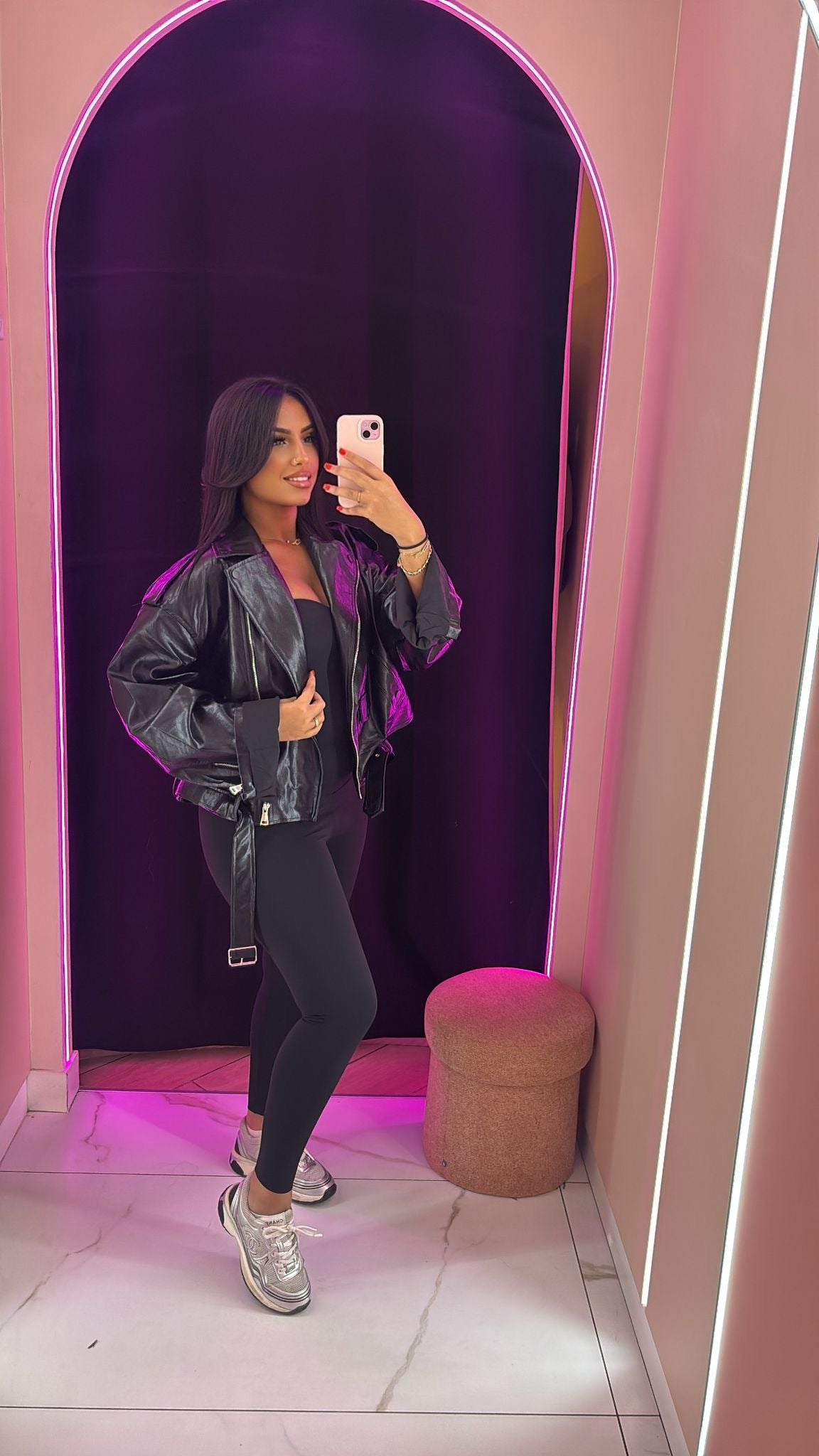 Veste en simili cuir maroi